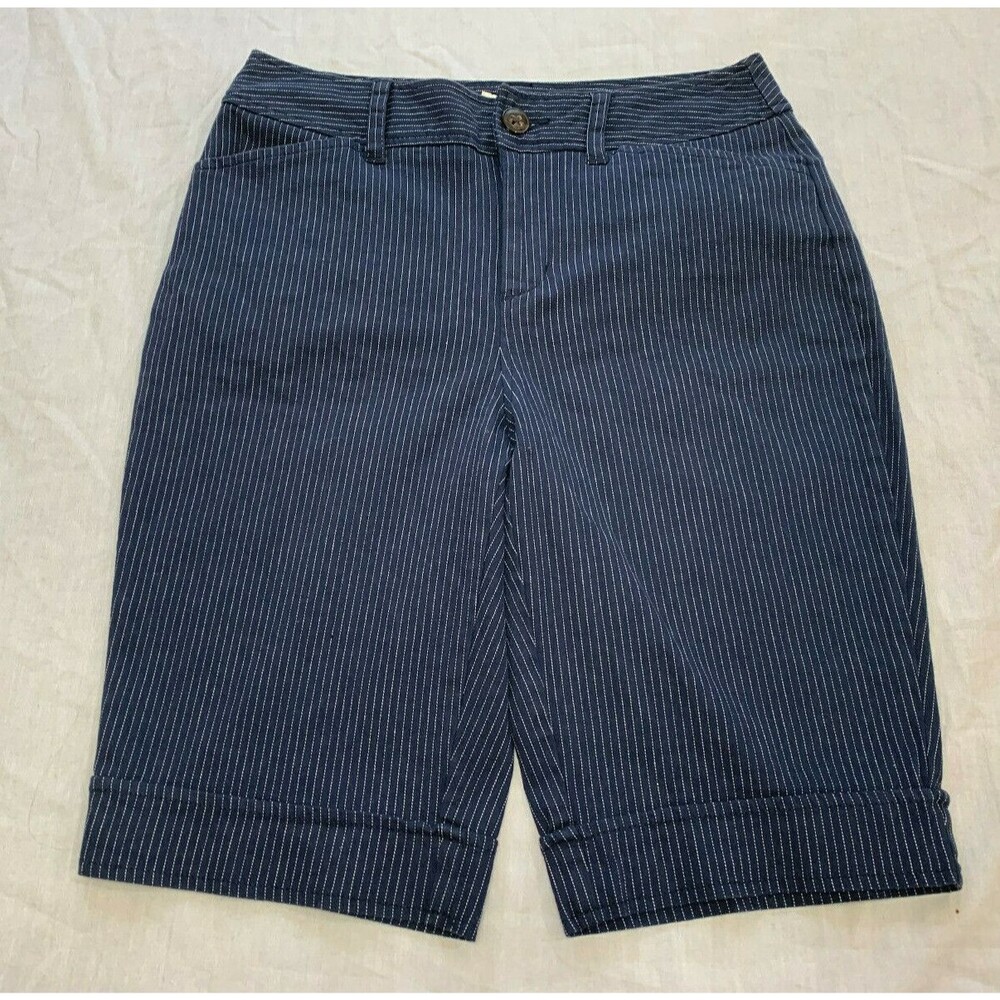ST JONHS BAY STRETCH WOMENS SHORTS SIZE 6